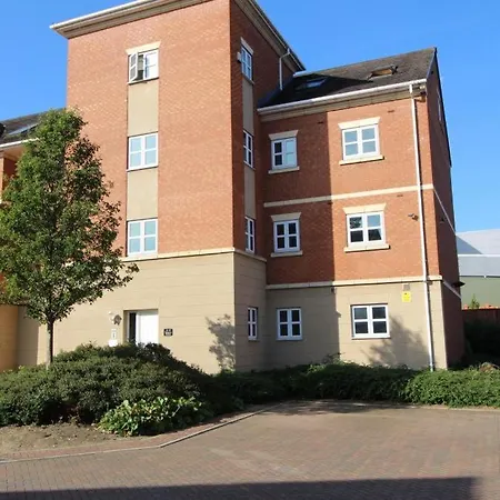 4 Dbl Beds, Modern Apartment, Free Parking And Home-From-Home Wakefield Exterior photo